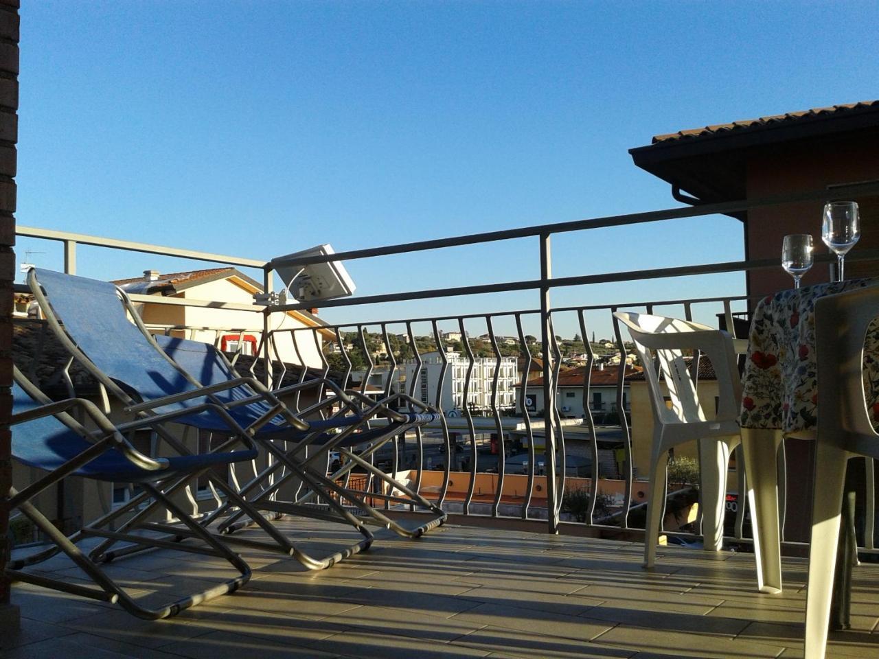 Sweet Irene Deluxe Bardolino Exterior foto